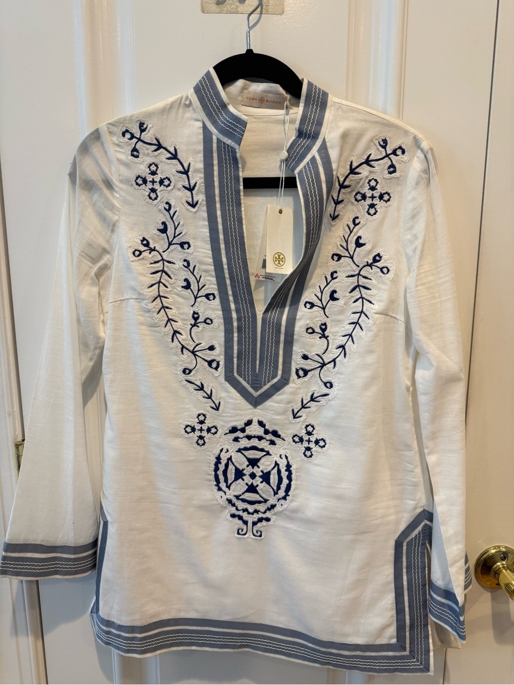 Brand New Tory Burch White Tunic with Navy Embroidery and Blue Trim - Picture 1 of 6